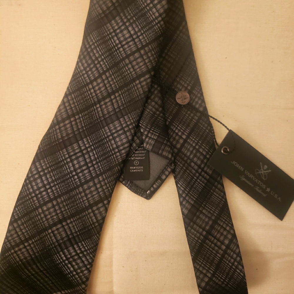John Varvatos tie